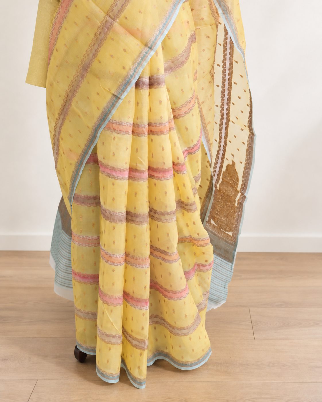 Solid pale yellow saree Kora Silk Banarasi saree pallu detail