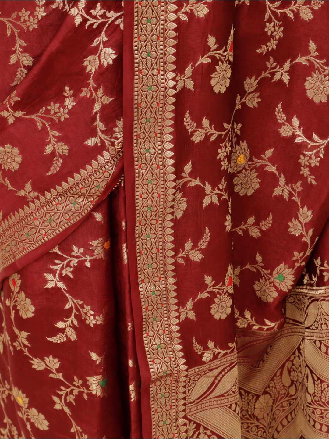 Deep maroon with gold-toned detailing Viscose Banarasi saree border closeup