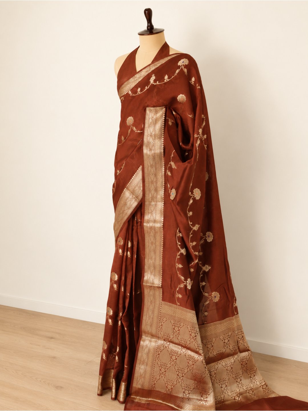 Copper rust with gold-toned detailing Viscose Saree Banarasi saree folded view