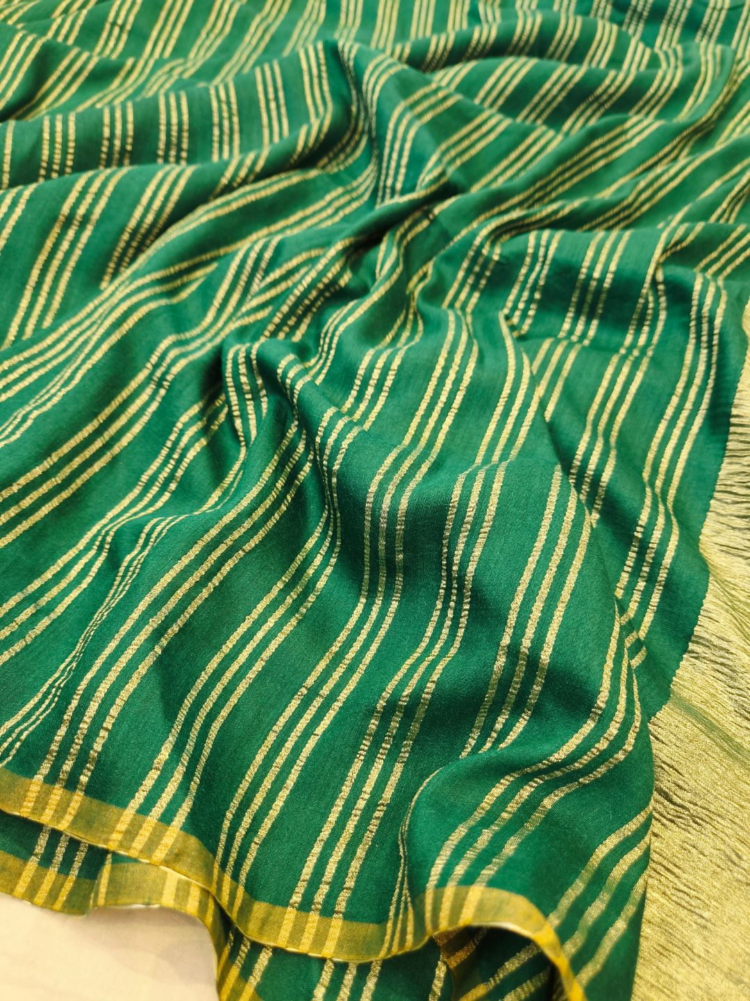 Bottle Green Moonga Silk Banarasi saree pallu detail