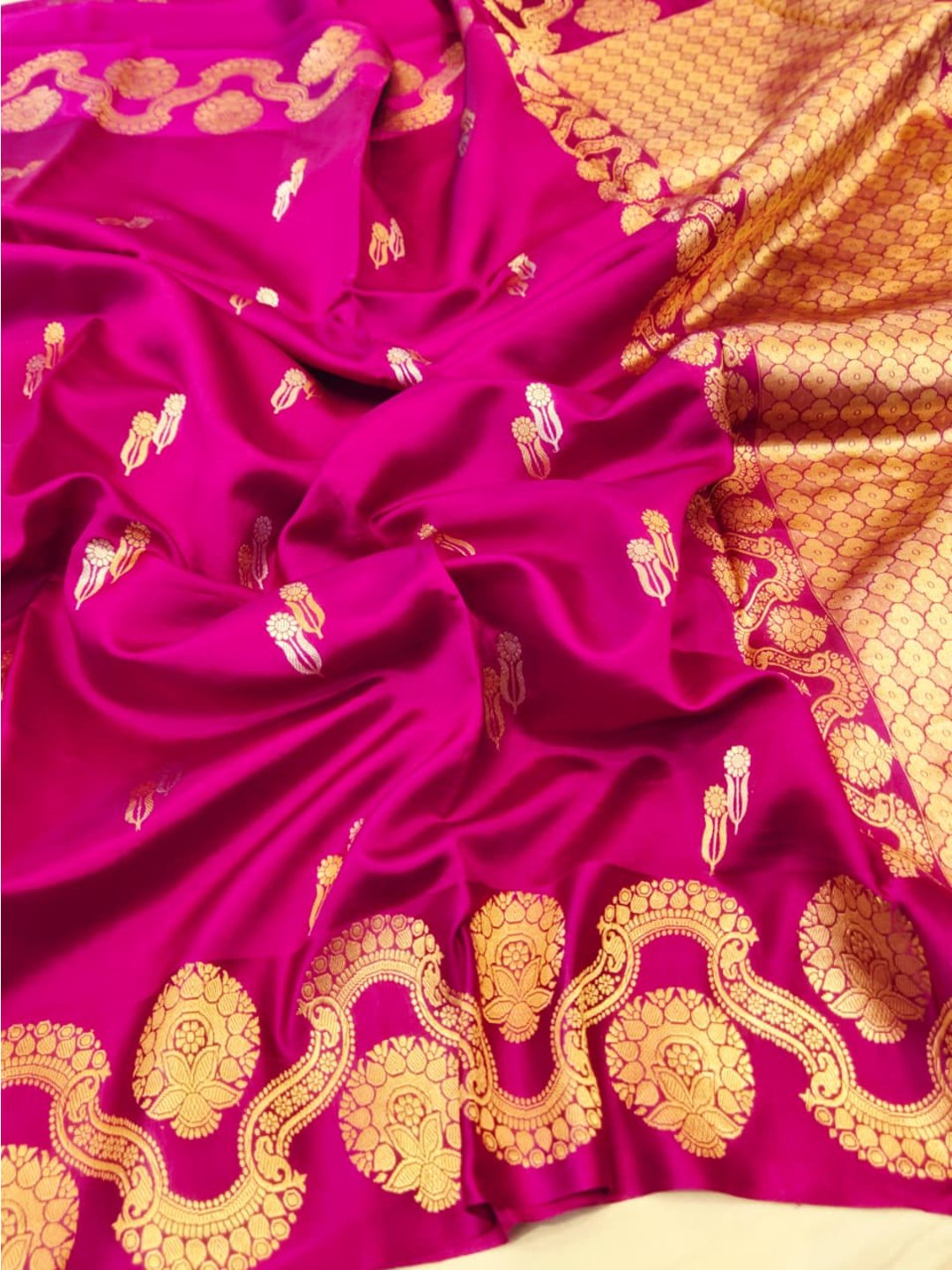 Rani Pink Katan Silk Banarasi saree full spread