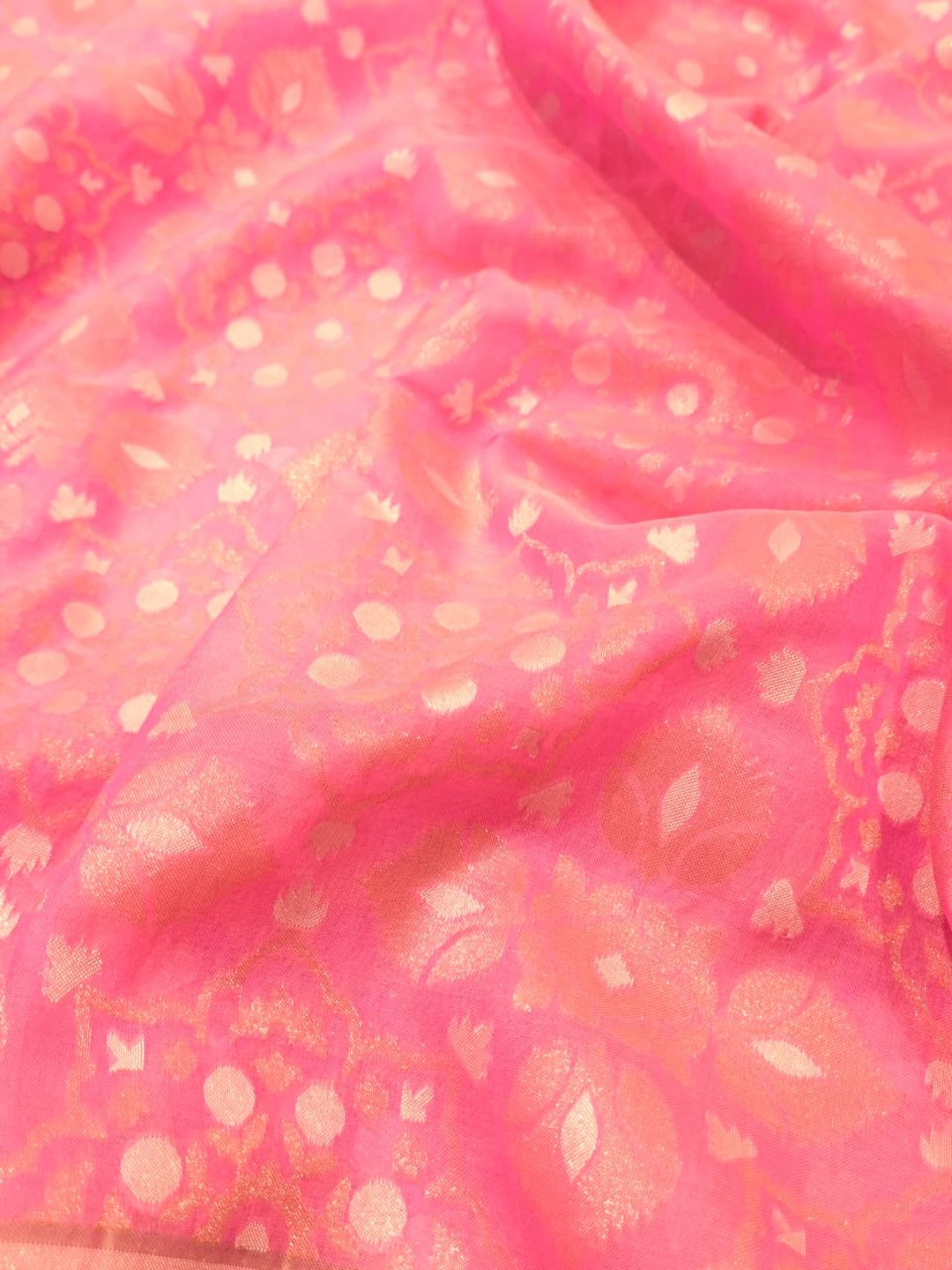 Light Pink Kora Silk Banarasi saree border closeup