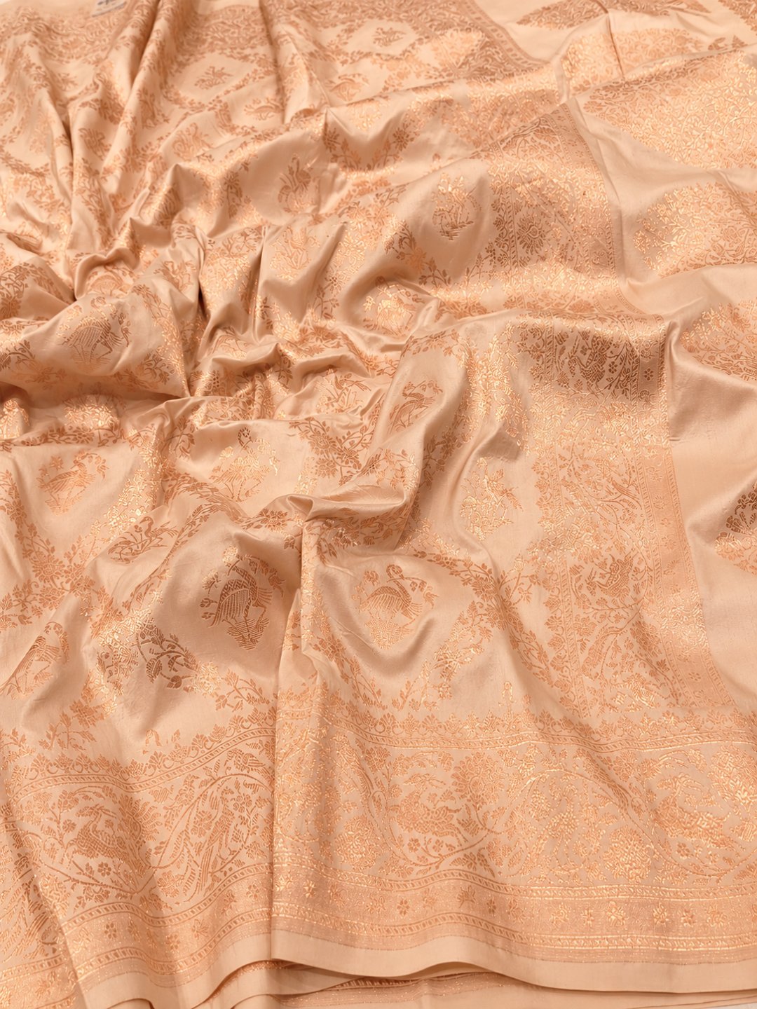 Ivory Katan Silk Banarasi saree border closeup