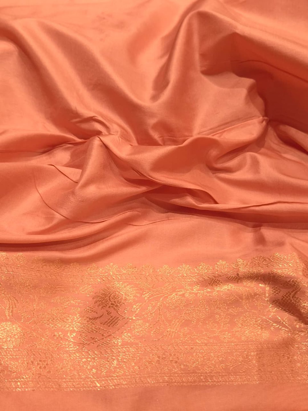 Light Peach Pink Katan Silk Banarasi saree texture detail