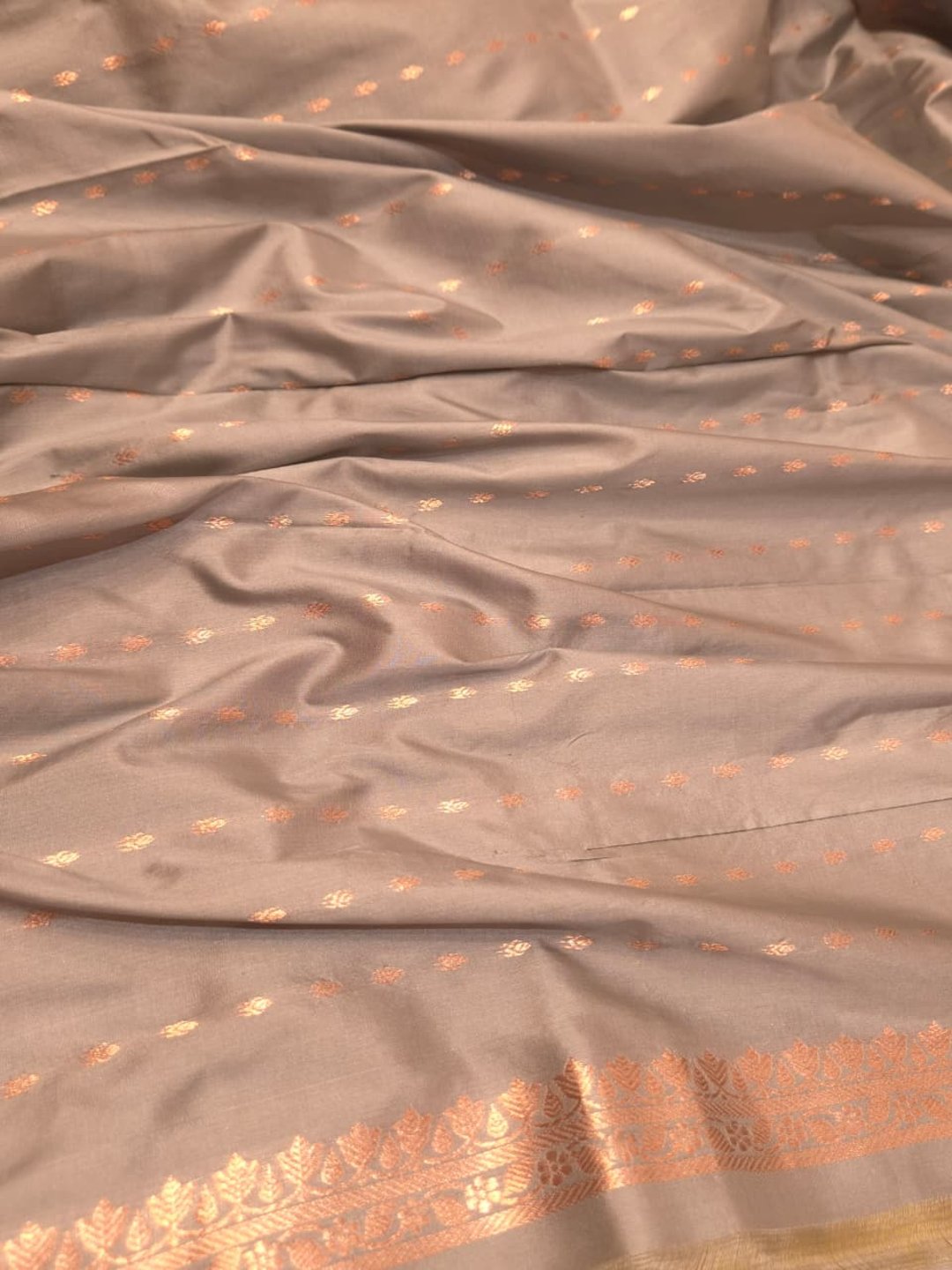 Mehandi Green with golden tone Katan Silk Banarasi saree full spread