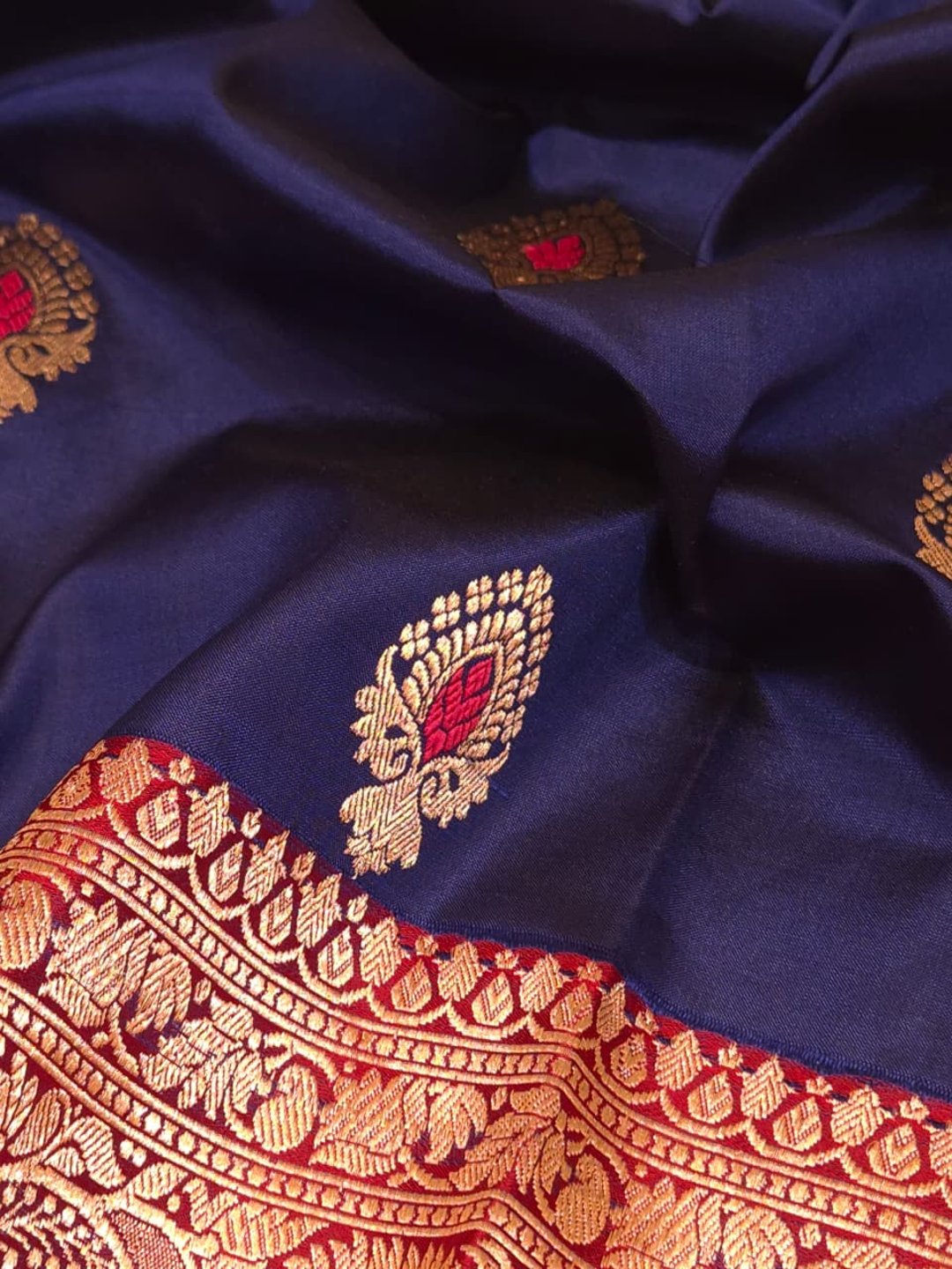 Royal Blue Katan Silk Banarasi saree border closeup