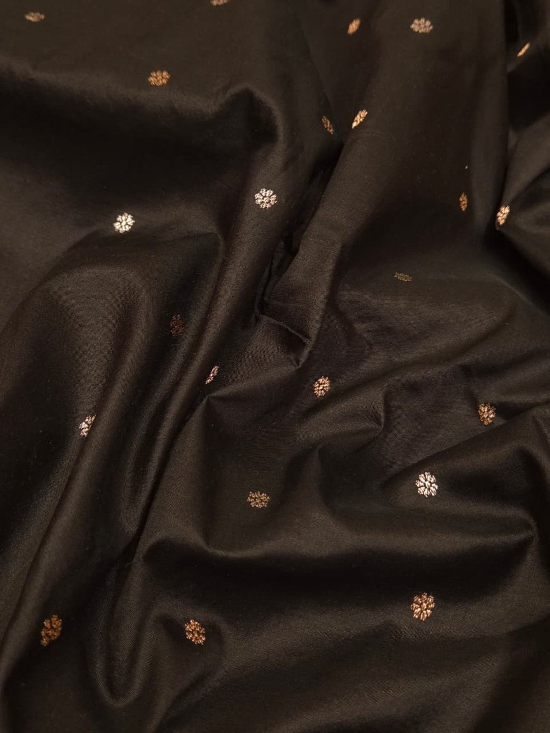 Black with Golden Floral border Katan Silk Banarasi saree border closeup