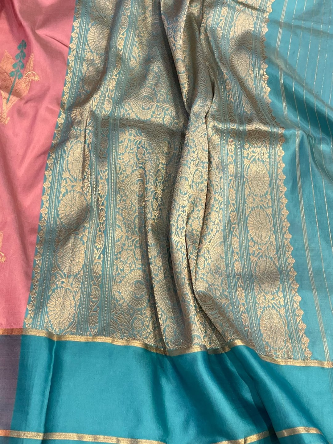 Light pink with sea blue border Satin Silk Banarasi saree border closeup