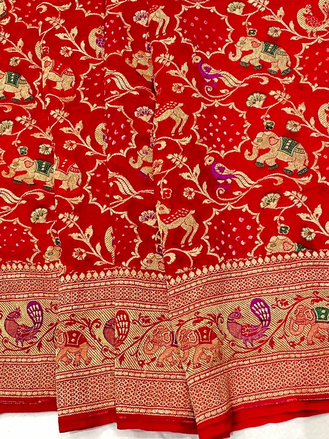Dark Red Georgette Banarasi saree border closeup