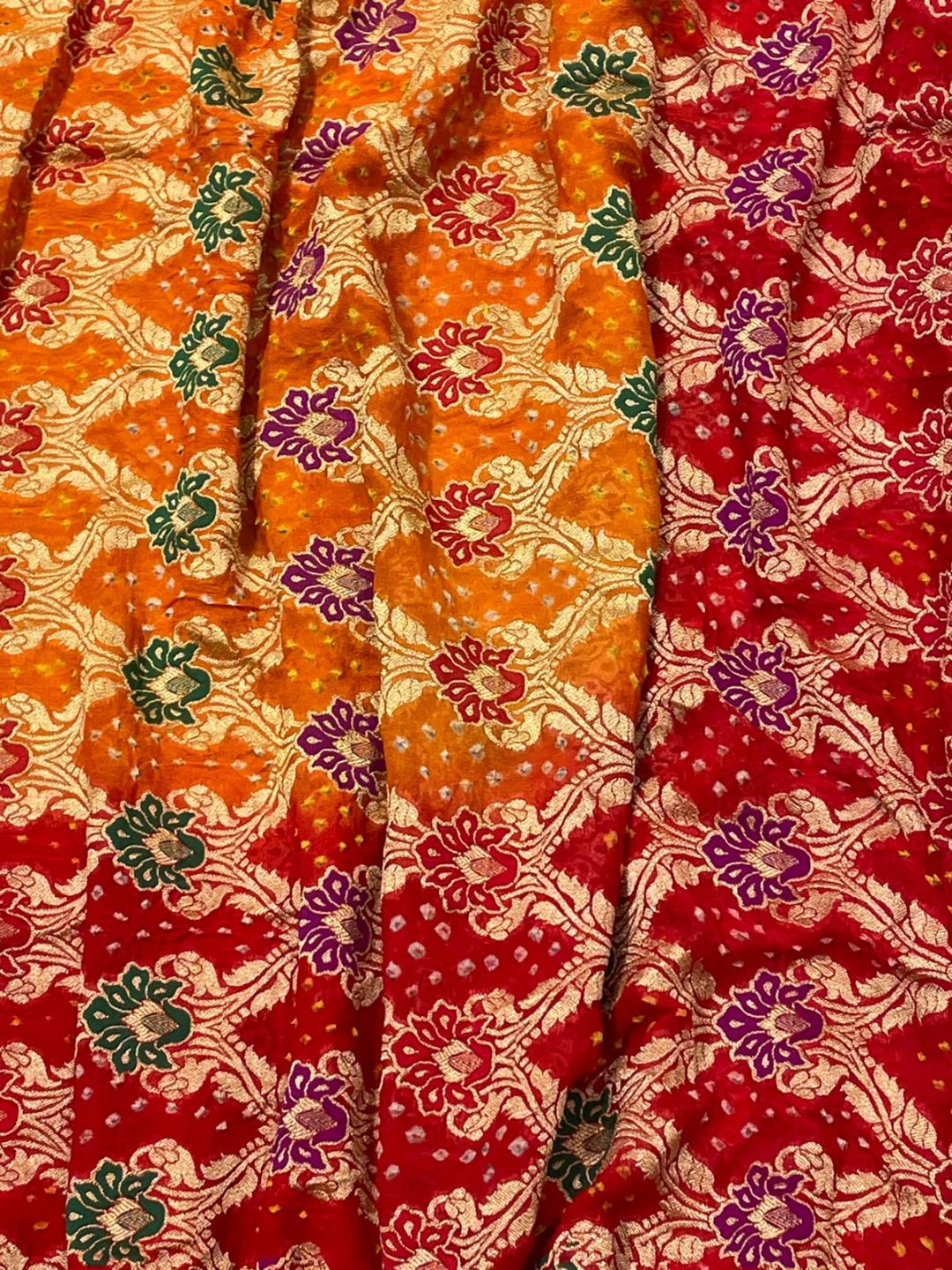 Dark Red with Orange multicolor floral work Bandhani Banarasi saree border closeup