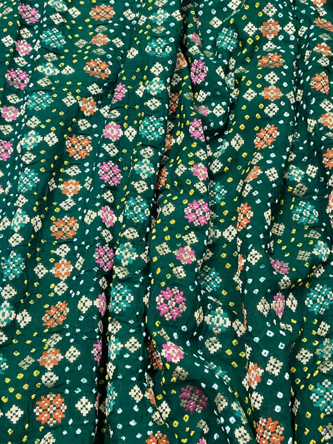 Bottle green with Golden floral work Bandhani Banarasi saree pallu detail