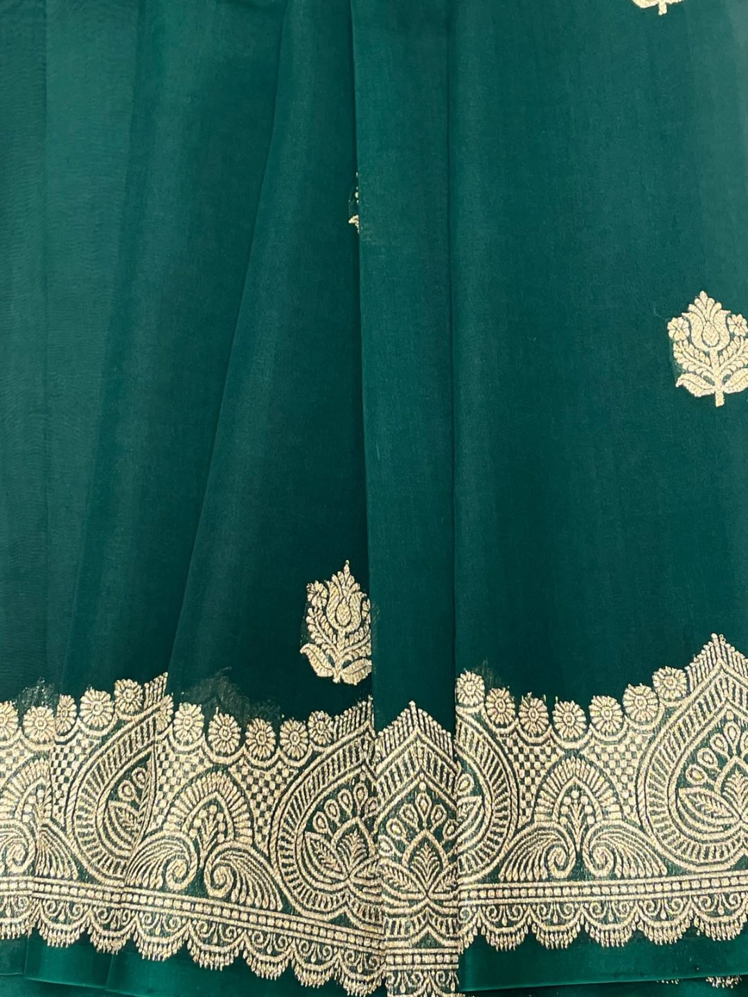 Bottle Green Kora Silk Banarasi saree zari work detail