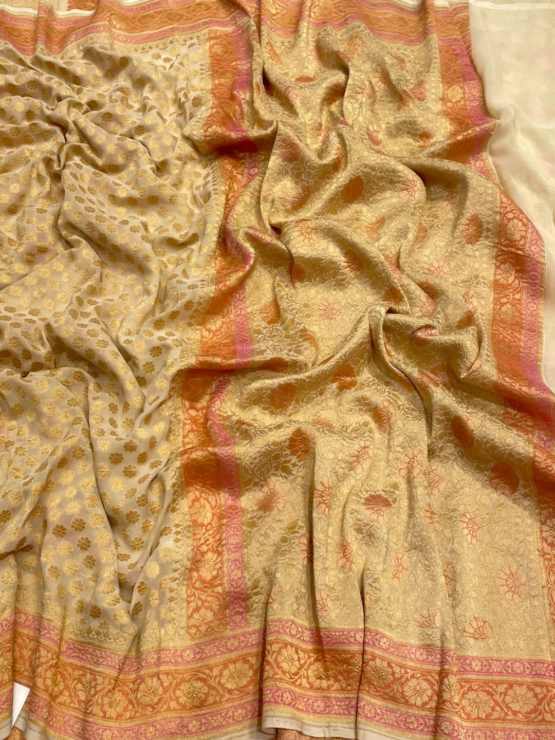 Off white with pink and peach shade Chiffon Banarasi saree full spread