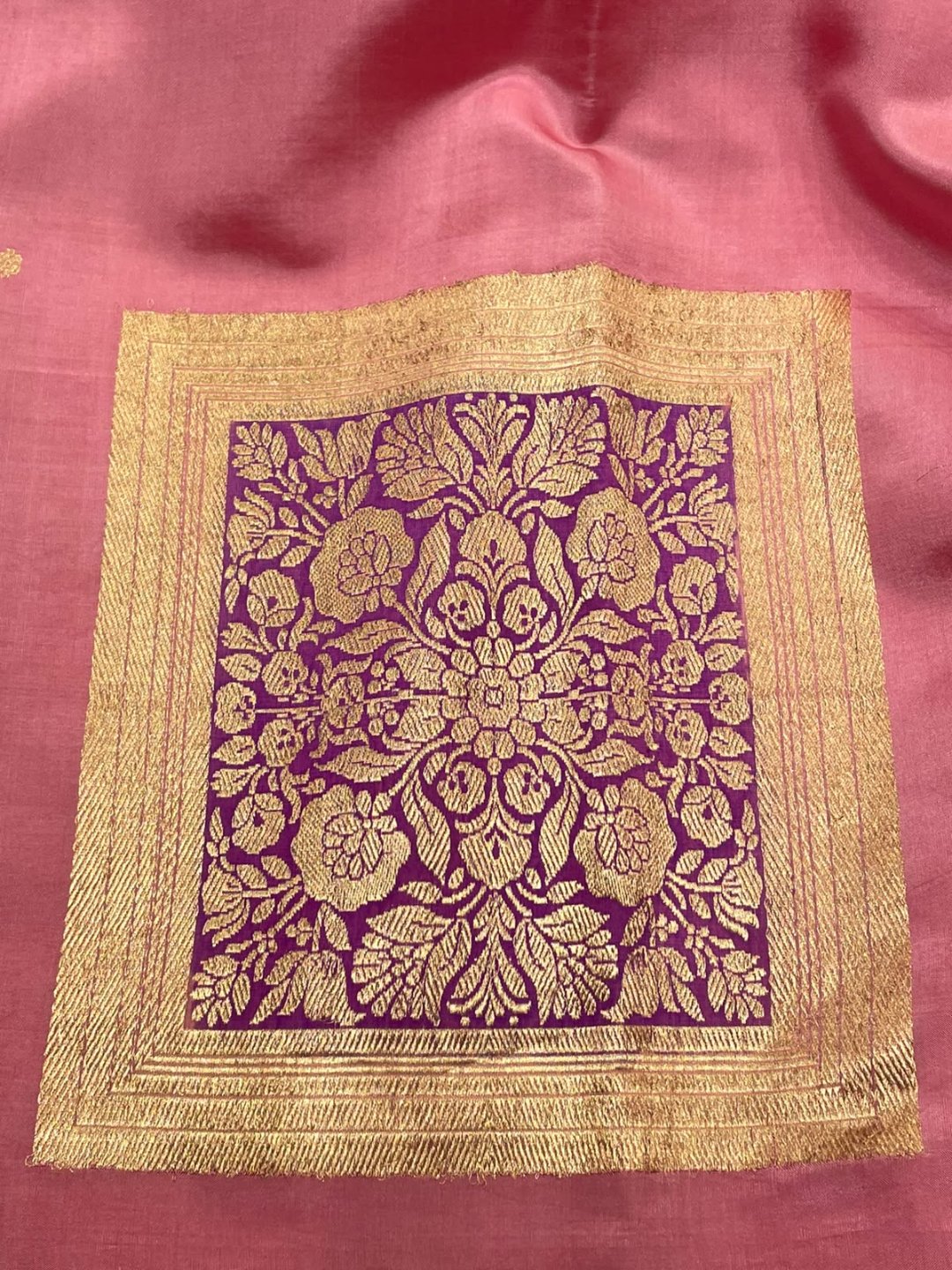 Baby pink Katan Silk Banarasi saree border closeup