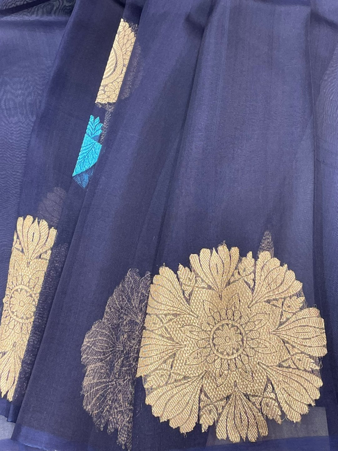 Navy Blue Kora Silk Banarasi saree border closeup