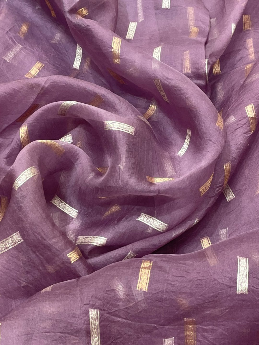Peach Kora Silk Banarasi saree pallu detail