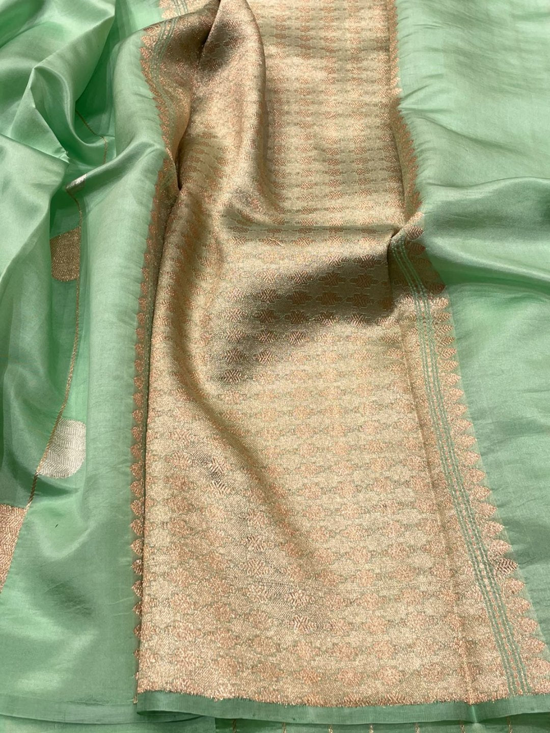 Green Katan Silk Banarasi saree pallu detail