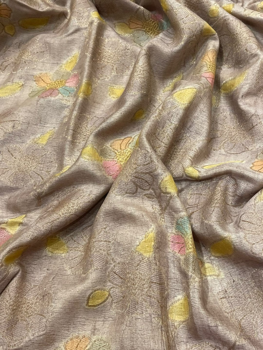Grey with multicolor flower Tussar Silk Banarasi saree border closeup