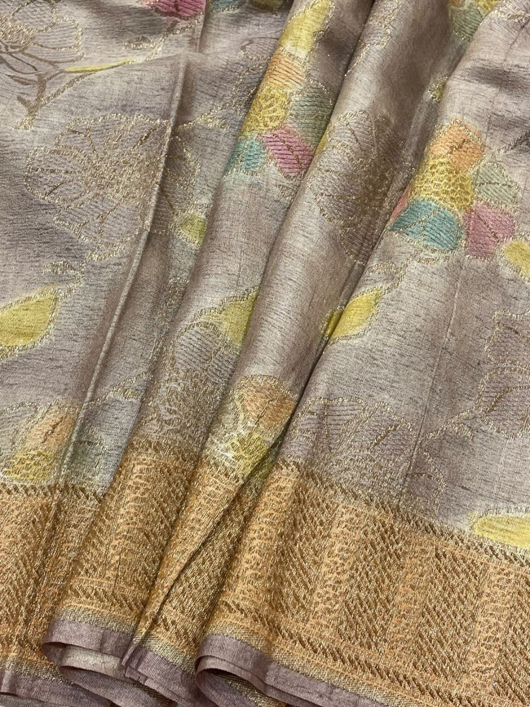 Grey with multicolor flower Tussar Silk Banarasi saree blouse piece