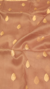Pre-Order : Brownish Pink Pure Kora Silk Handloom Saree with Contrast Blouse