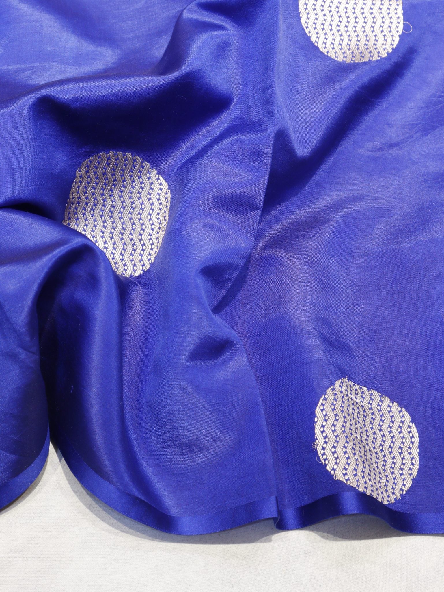 Royal Blue Soft Katan Banarasi saree texture detail – Hikayat Banaras