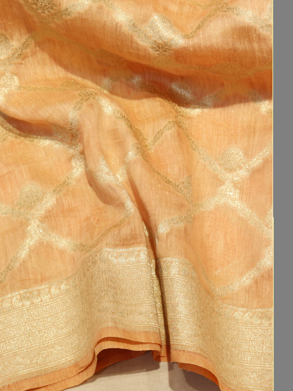 Orange Katan Silk Banarasi saree border closeup – Hikayat Banaras