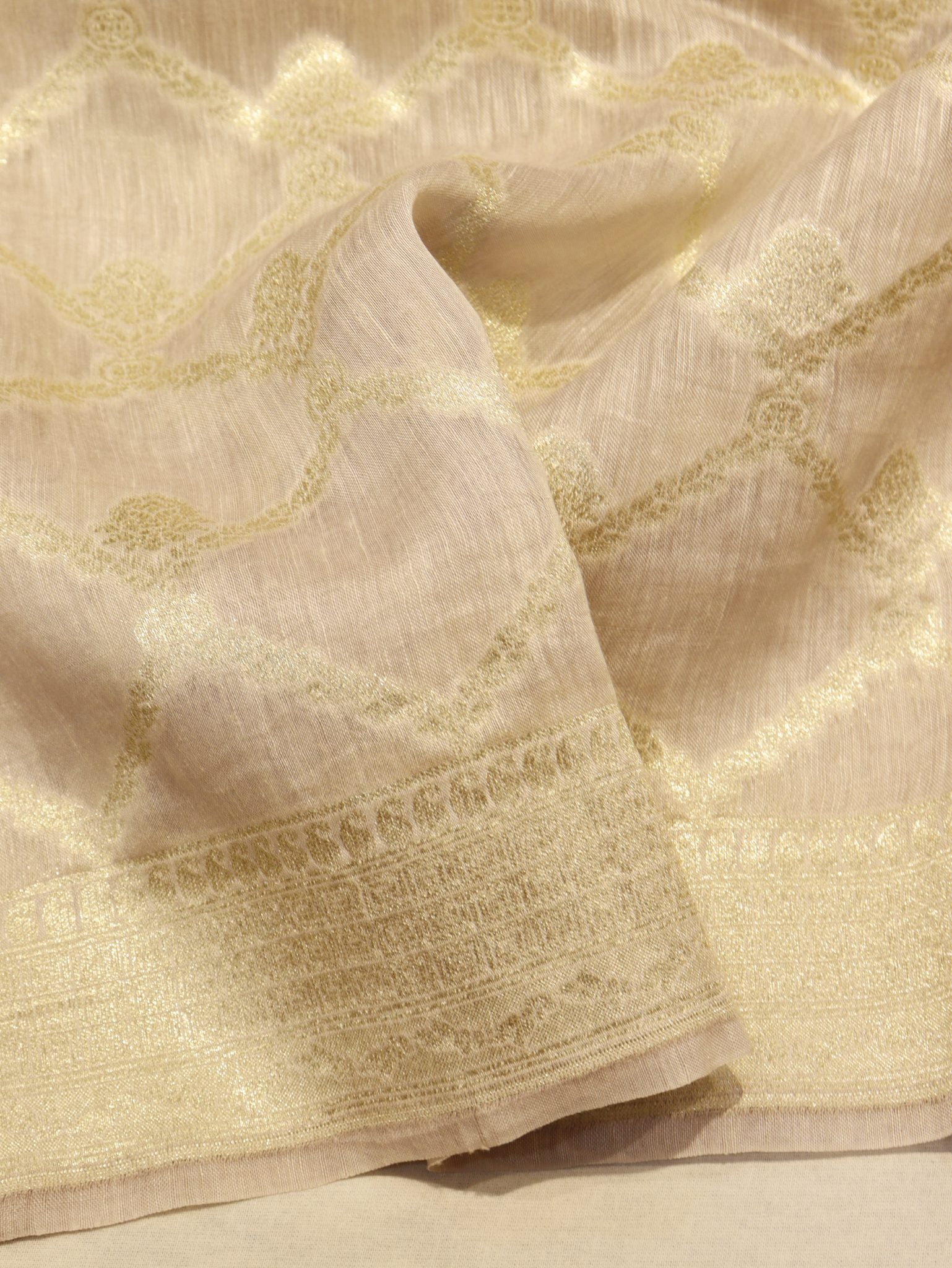 Beige Katan Silk Banarasi saree blouse piece – Hikayat Banaras