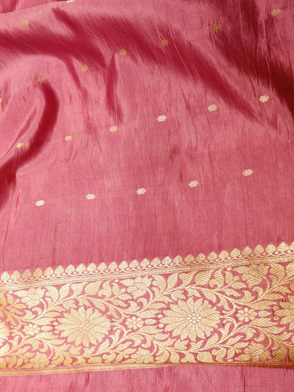 Pink Soft Katan Banarasi saree texture detail – Hikayat Banaras