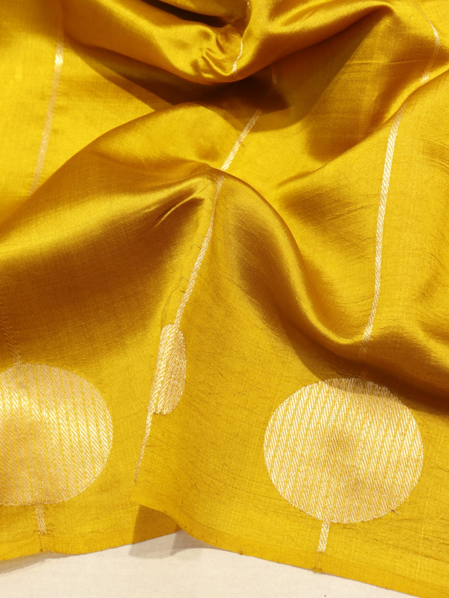 Yellow Soft Katan Banarasi saree border closeup – Hikayat Banaras