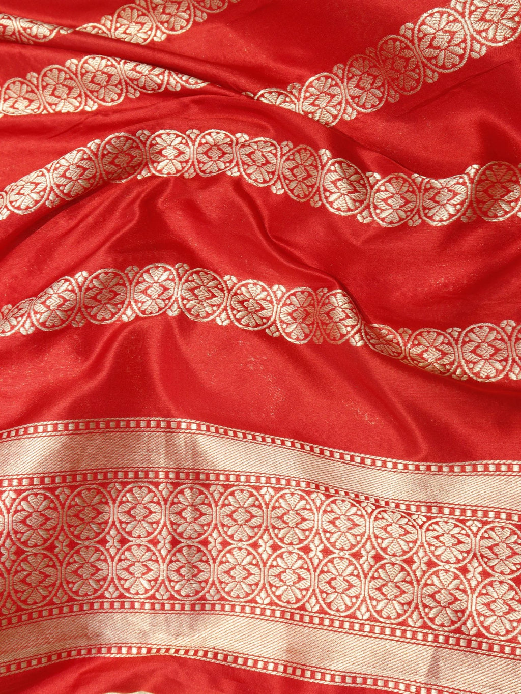 Gold Tissue Silk Banarasi saree texture detail – Hikayat Banaras