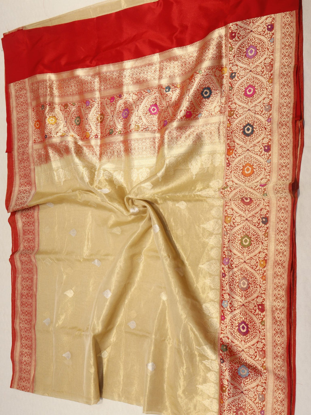 Gold Tissue Silk Banarasi saree zari work detail – Hikayat Banaras