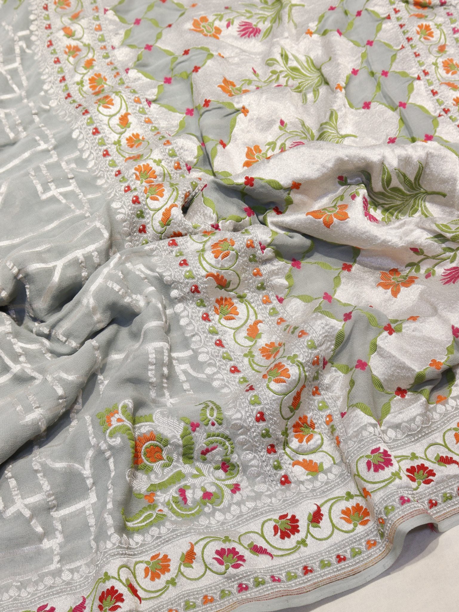 Grey Khaddi Georgette Banarasi saree pallu detail – Hikayat Banaras