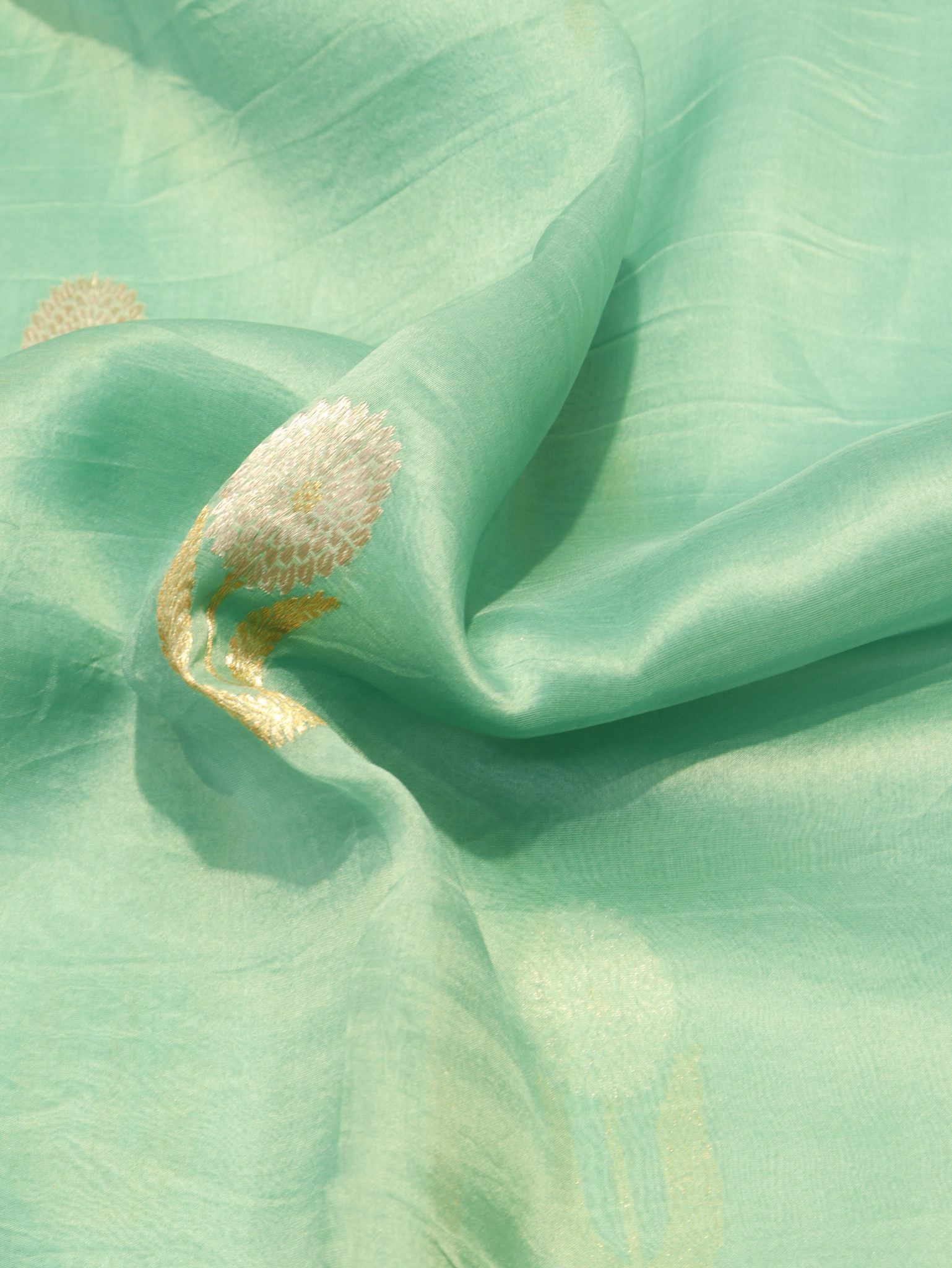 Aquamarine Kora Silk Banarasi saree full spread – Hikayat Banaras