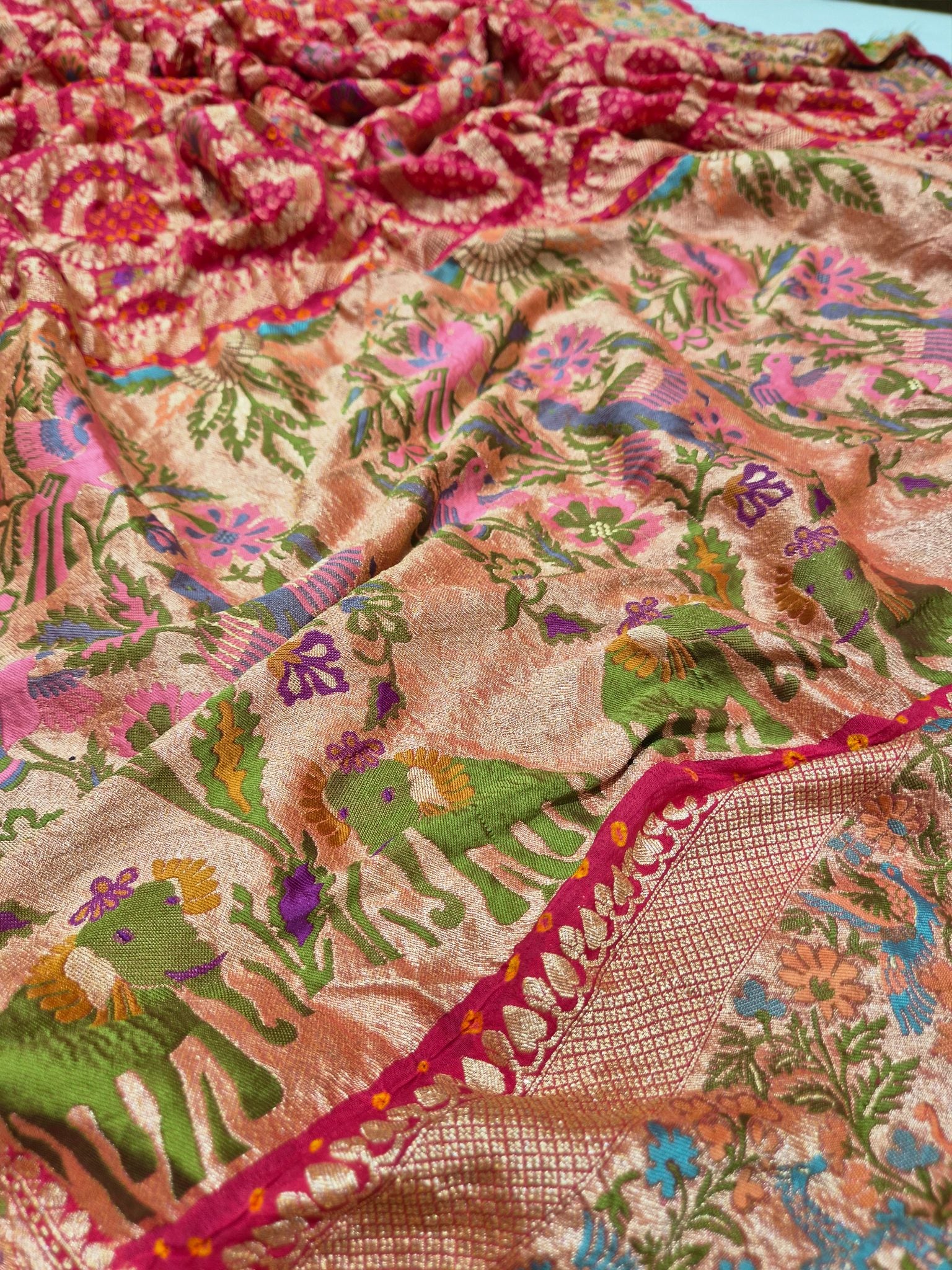 cherry pink Khaddi Georgette Banarasi saree pallu detail – Hikayat Banaras