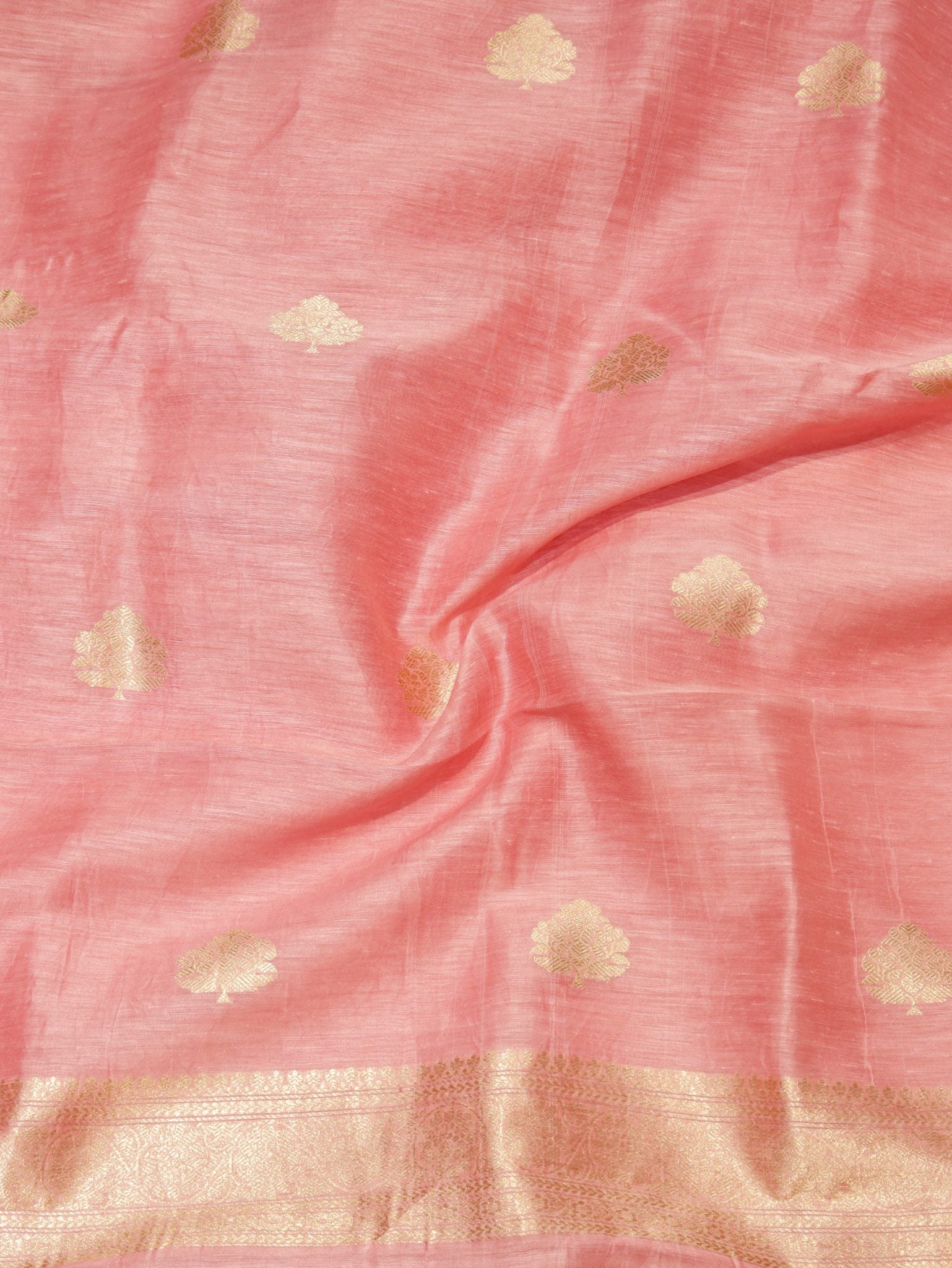 Fusion Coral Linen Banarasi suit sleeve detail