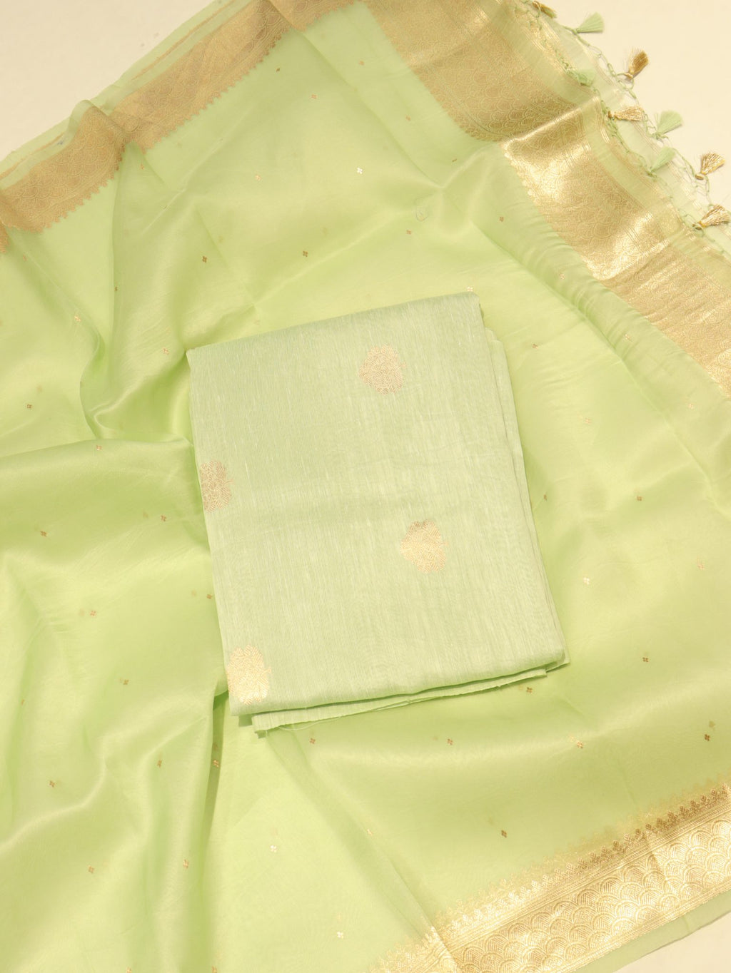 Green Linen Banarasi suit front drape view