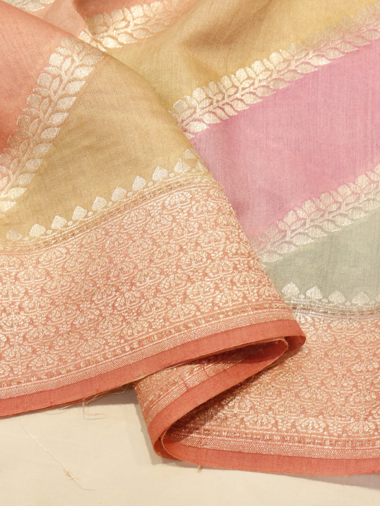Peach Moonga Silk Banarasi saree border closeup