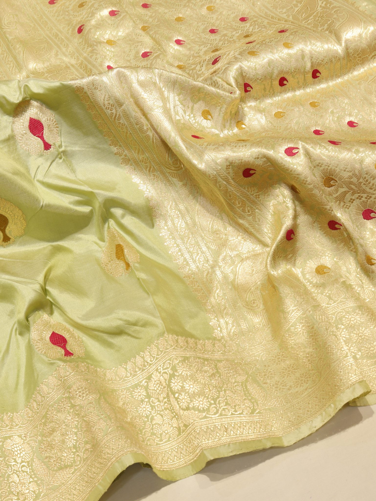 Pistachio Katan Silk Banarasi saree pallu detail