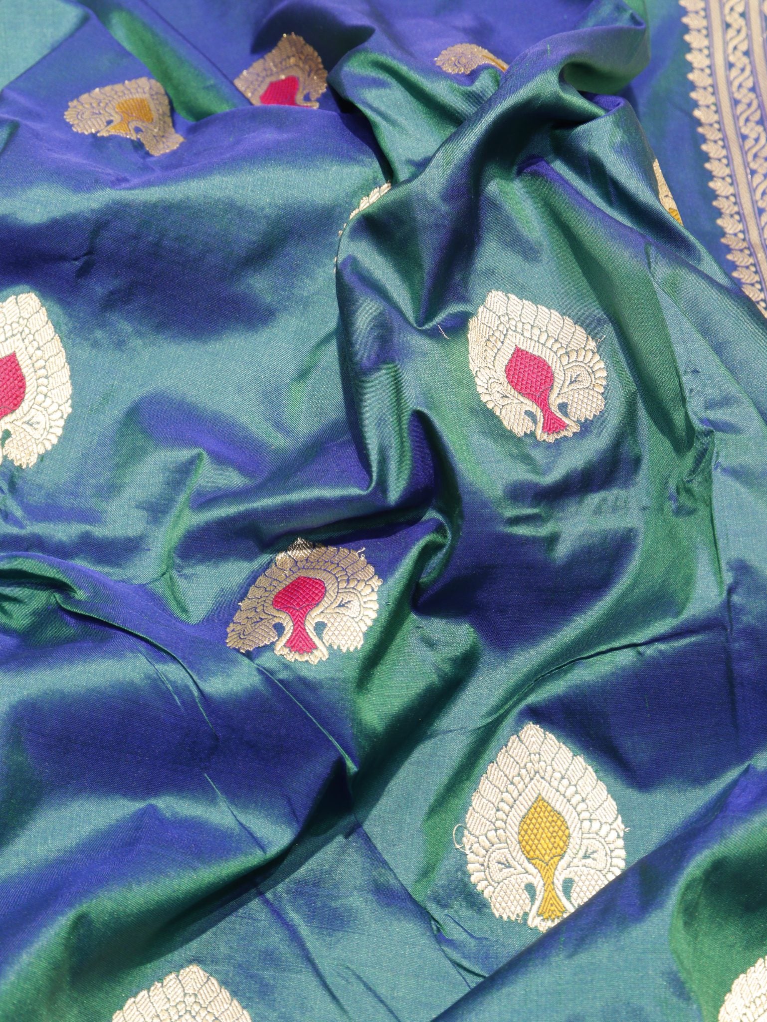 Peacock Blue Dual Shade Katan Silk Banarasi saree full spread