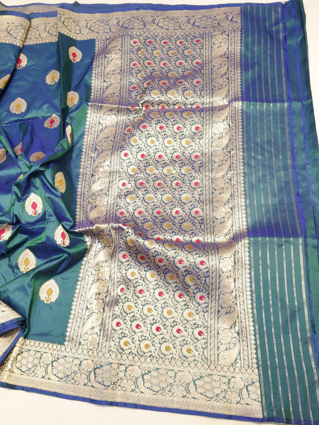 Peacock Blue Dual Shade Katan Silk Banarasi saree zari work detail