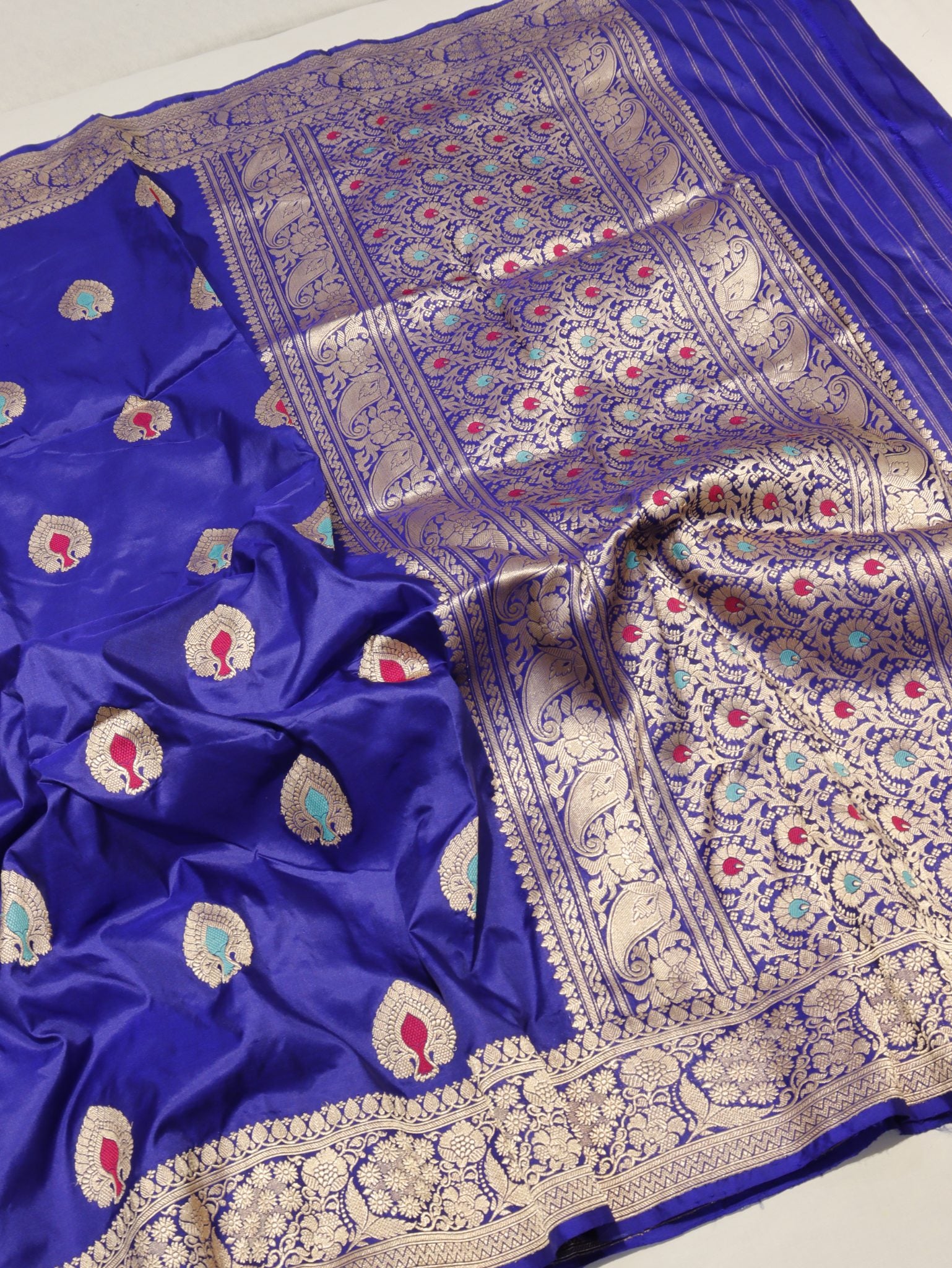 Royal blue Katan Silk Banarasi saree border closeup