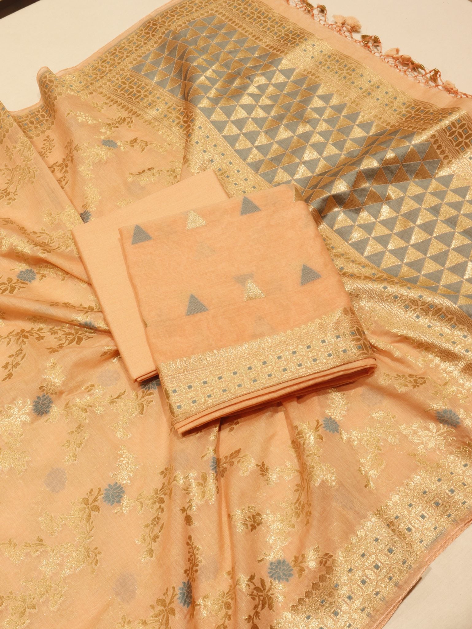 Peach Cotton Banarasi suit neckline detail