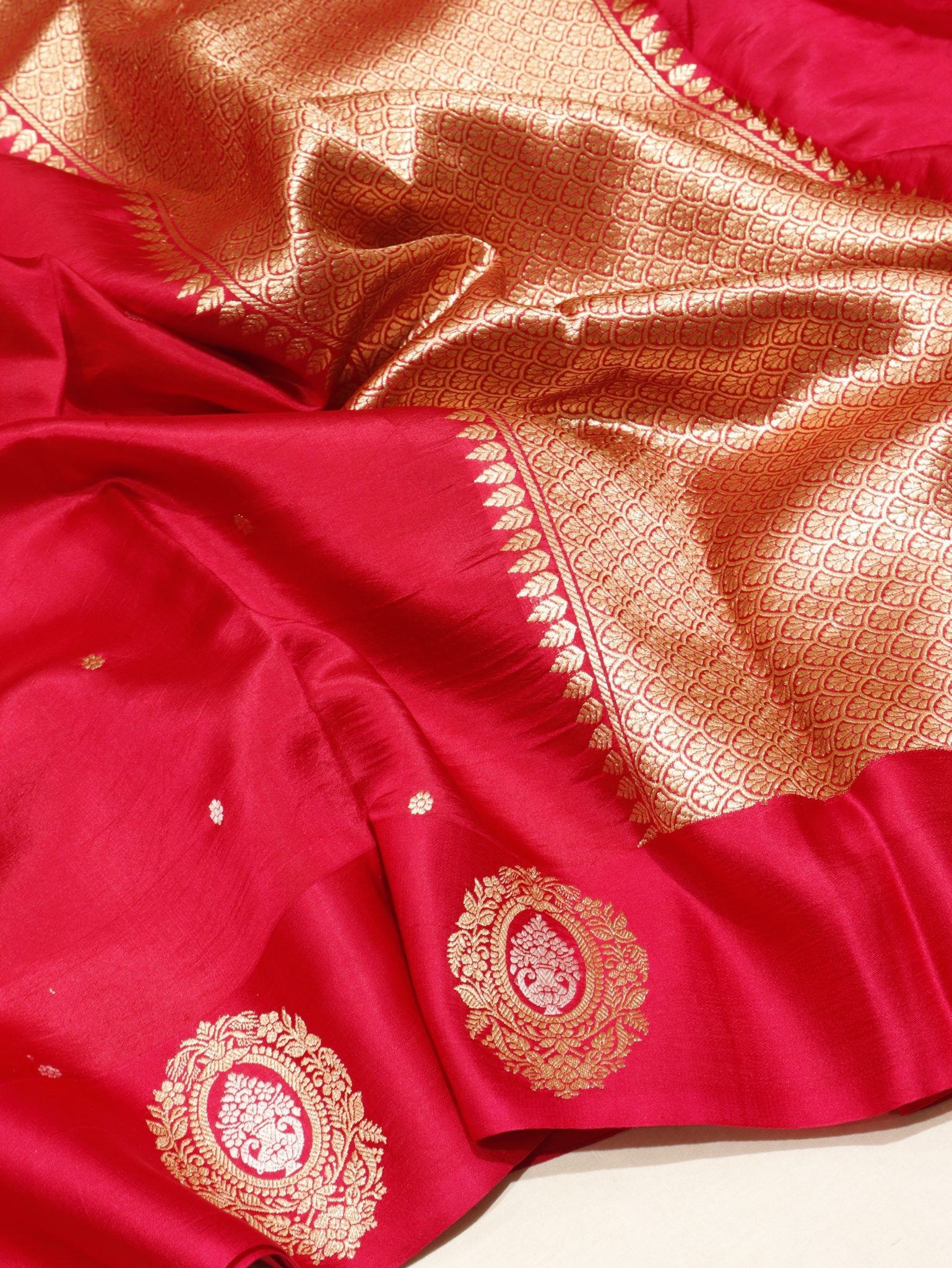 Pink Soft Katan Banarasi saree pallu detail