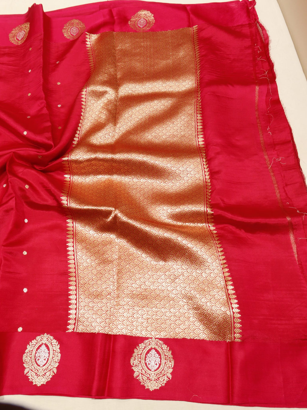 Pink Soft Katan Banarasi saree texture detail