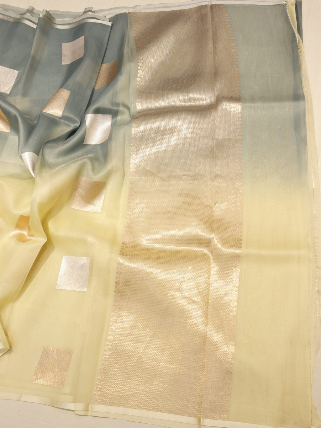 Ombre - Ice grey, Butter Yellow Kora Silk Banarasi saree texture detail