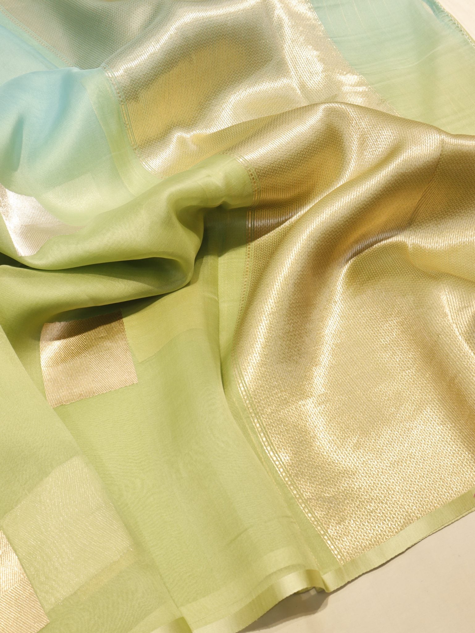 Ombre - Green, Blue Kora Silk Banarasi saree pallu detail