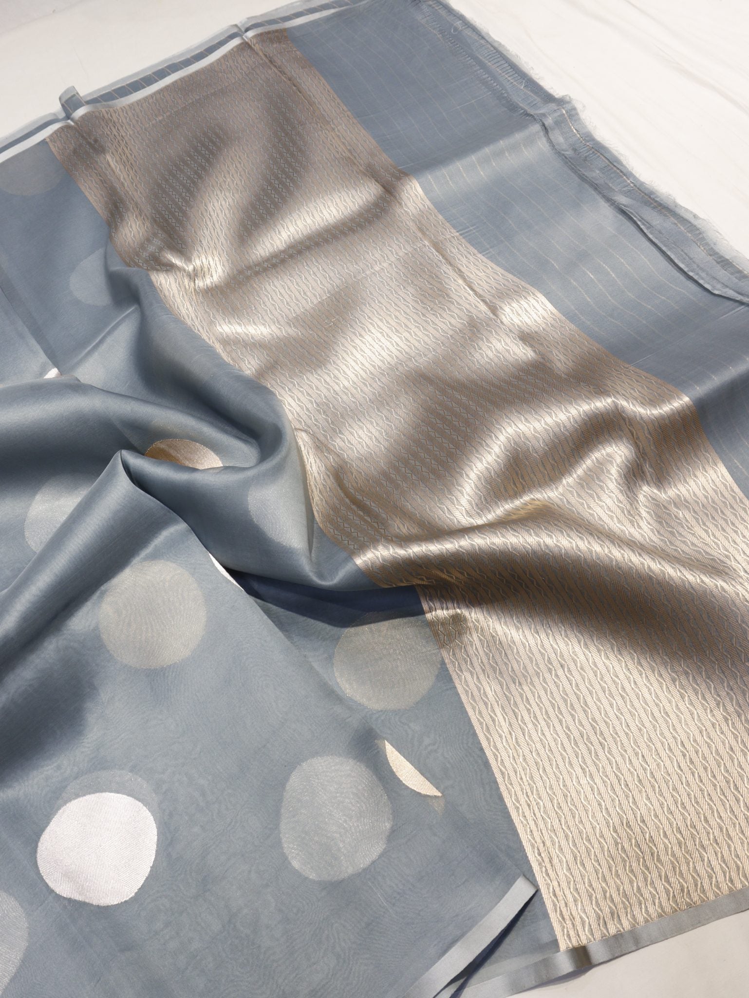 Greyish Silver Kora Silk Banarasi saree border closeup