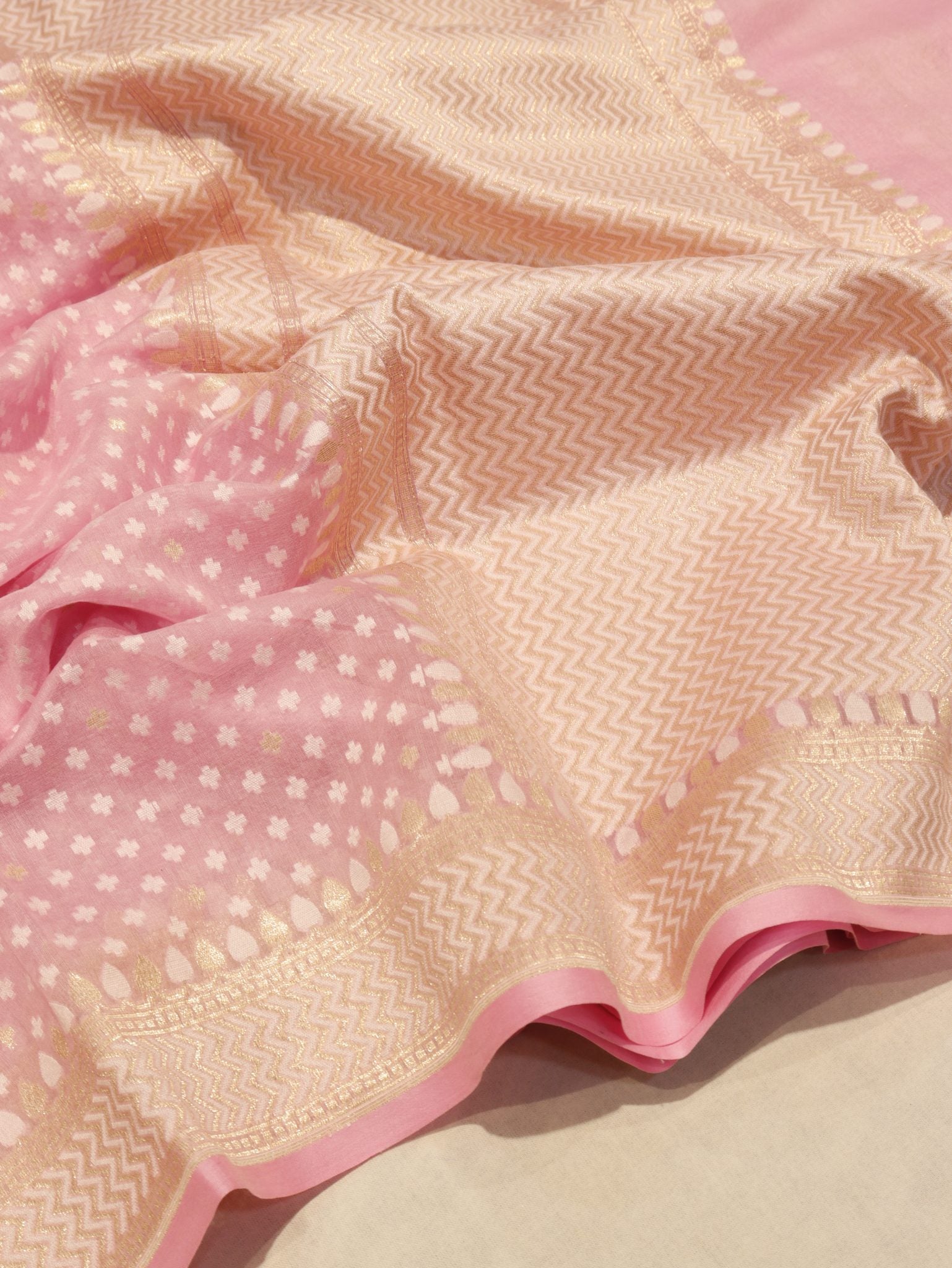 Baby Pink Cotton Banarasi saree pallu detail