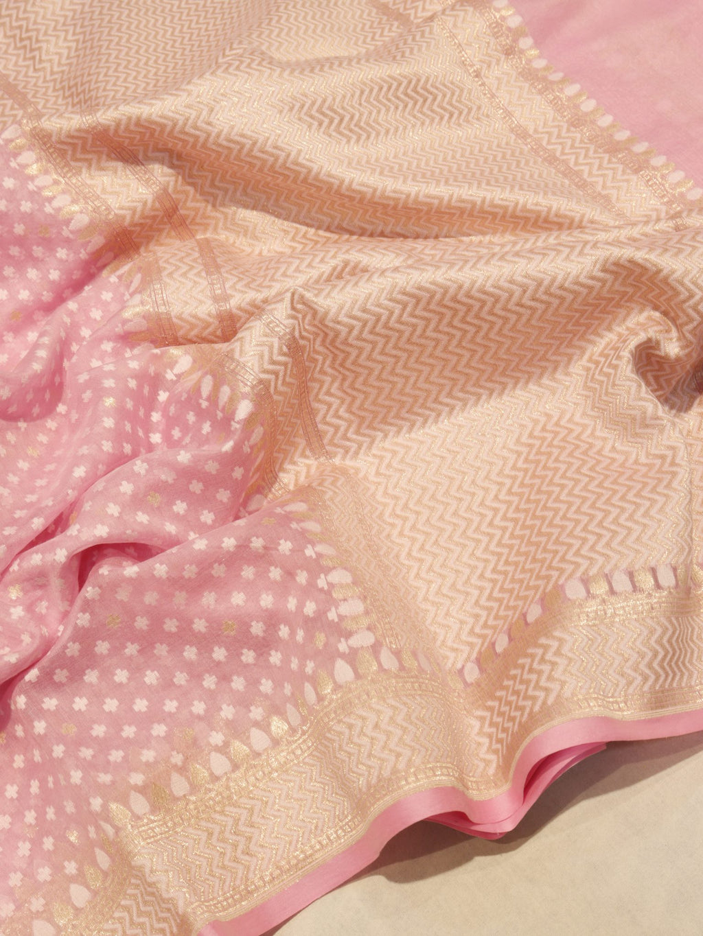 Baby Pink Cotton Banarasi saree border closeup