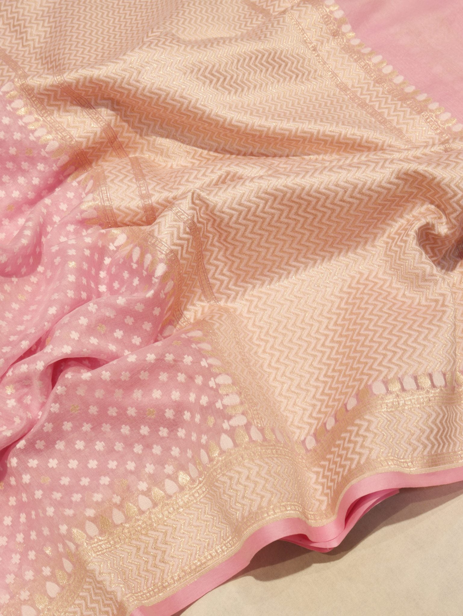 Baby Pink Cotton Banarasi saree border closeup
